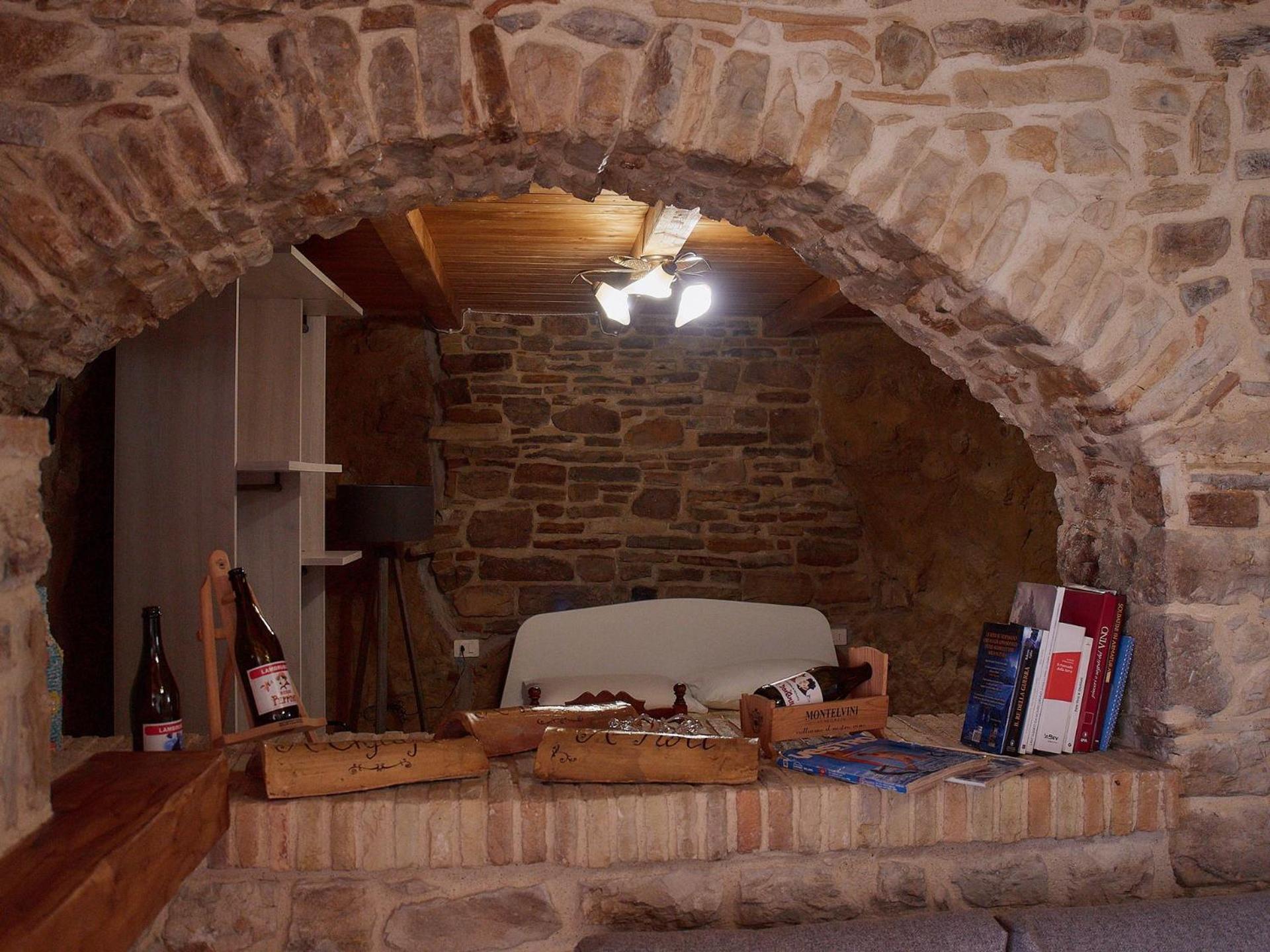 Bed and Breakfast Il Cortiletto Del Borgo Pietra Montecorvino Exterior foto