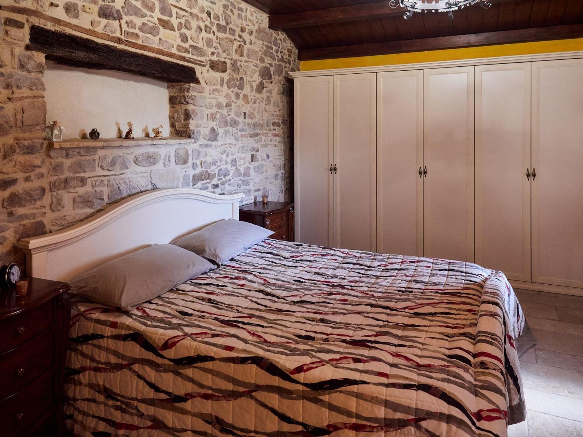 Bed and Breakfast Il Cortiletto Del Borgo Pietra Montecorvino Exterior foto