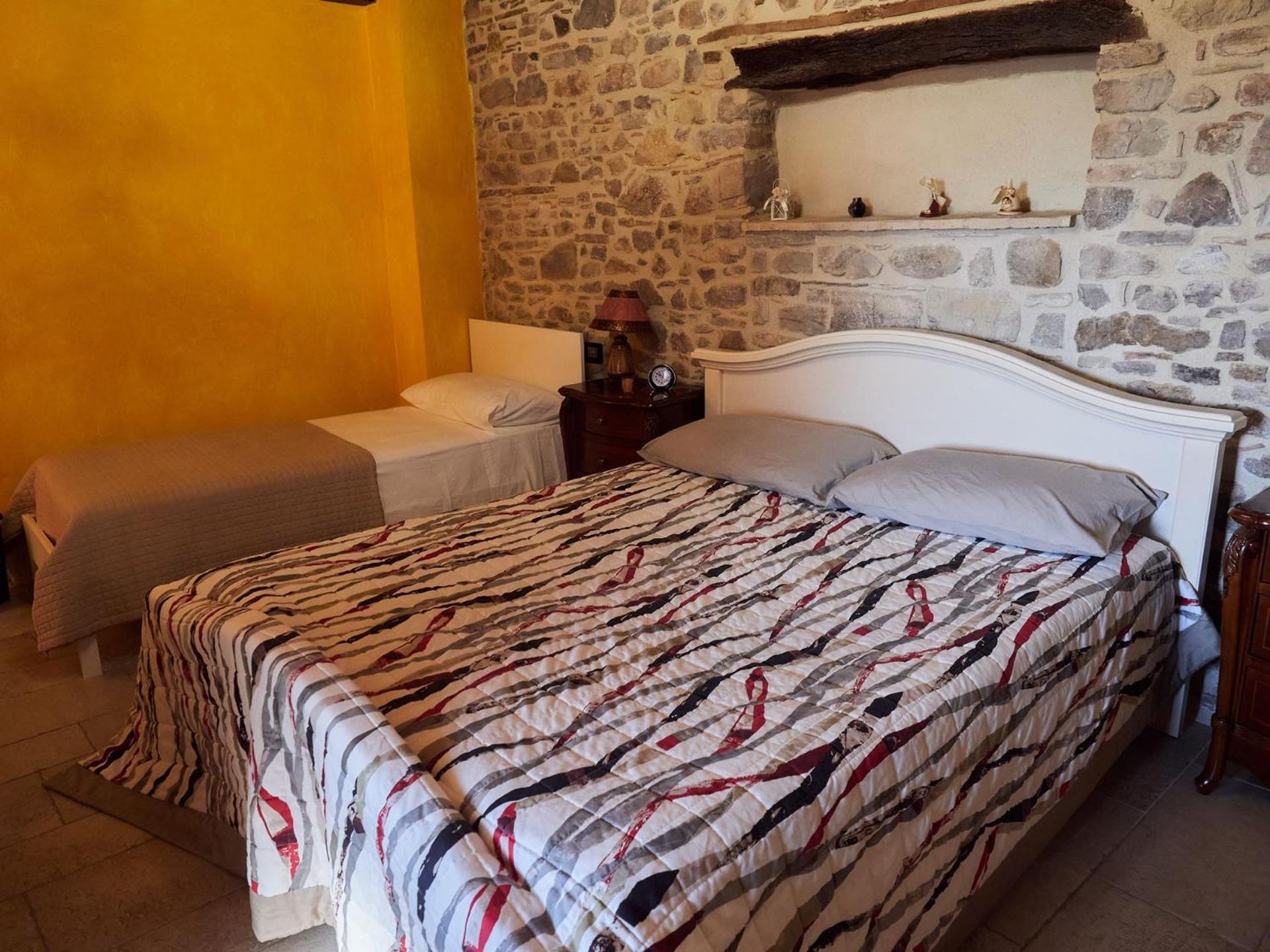 Bed and Breakfast Il Cortiletto Del Borgo Pietra Montecorvino Exterior foto