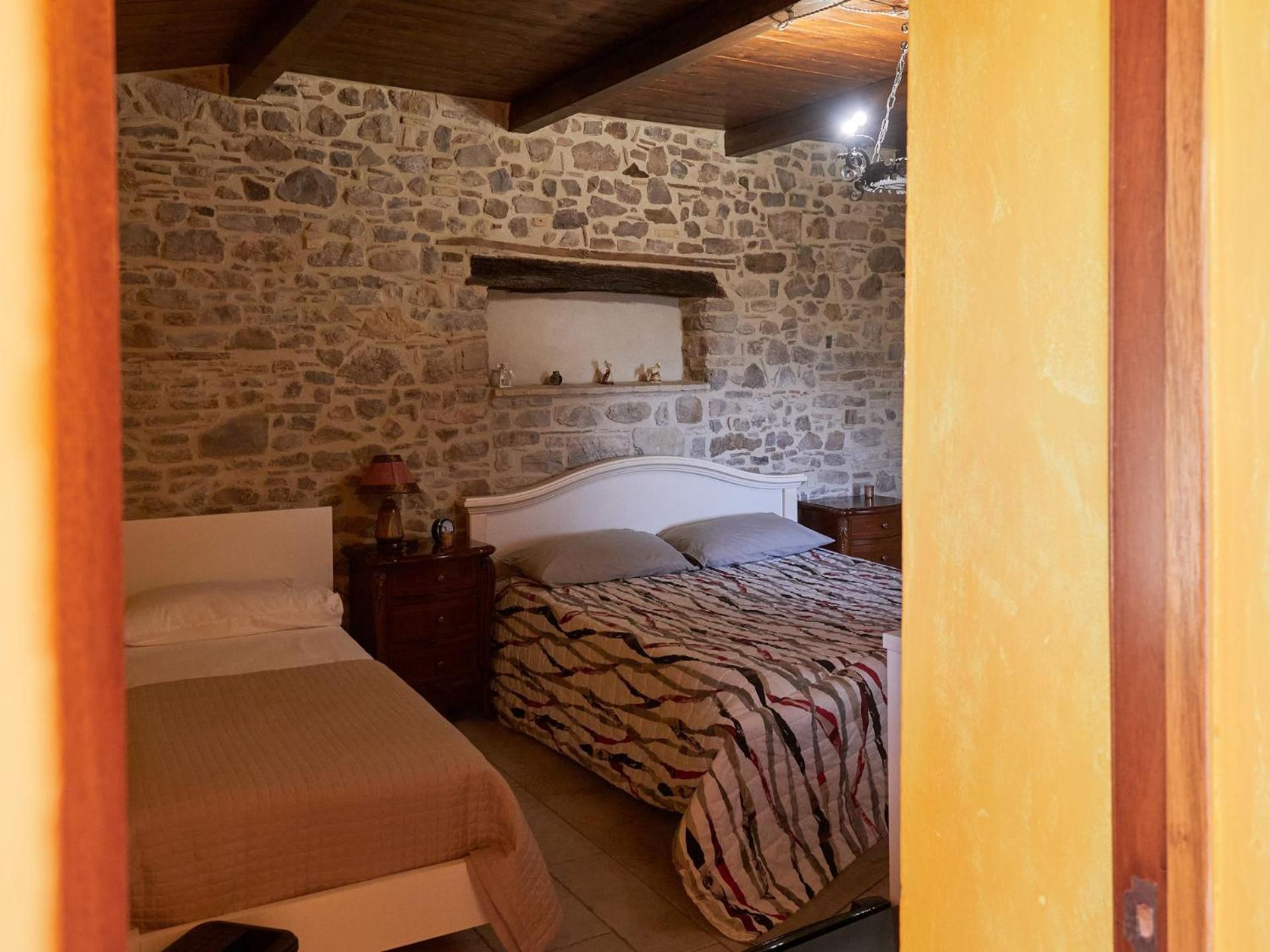 Bed and Breakfast Il Cortiletto Del Borgo Pietra Montecorvino Exterior foto